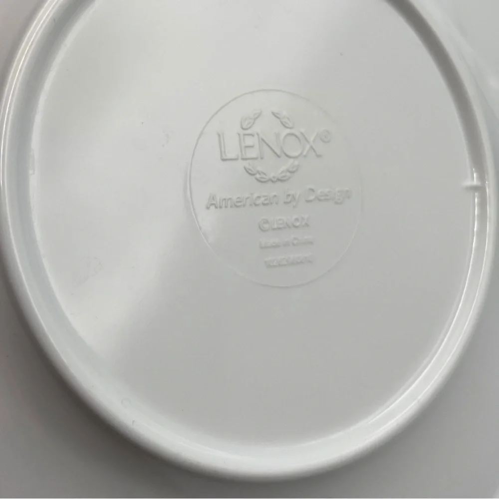 Lenox Jungle Jamboree Children's Melamine 2 Dinner Plates and 2 Bowls
